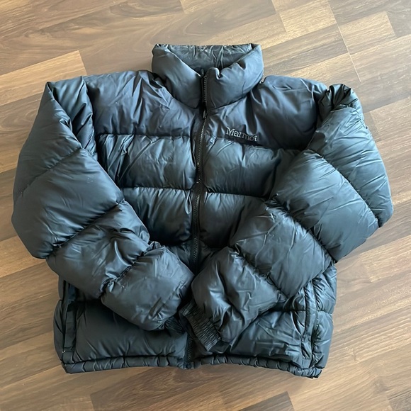 Marmot Jackets & Blazers - Marmot puffer jacket black size M